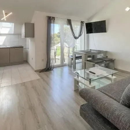 Apartment Cozy In With Wifi
